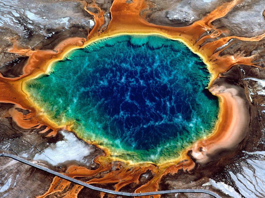 Top 10 Natural Hot Springs in World